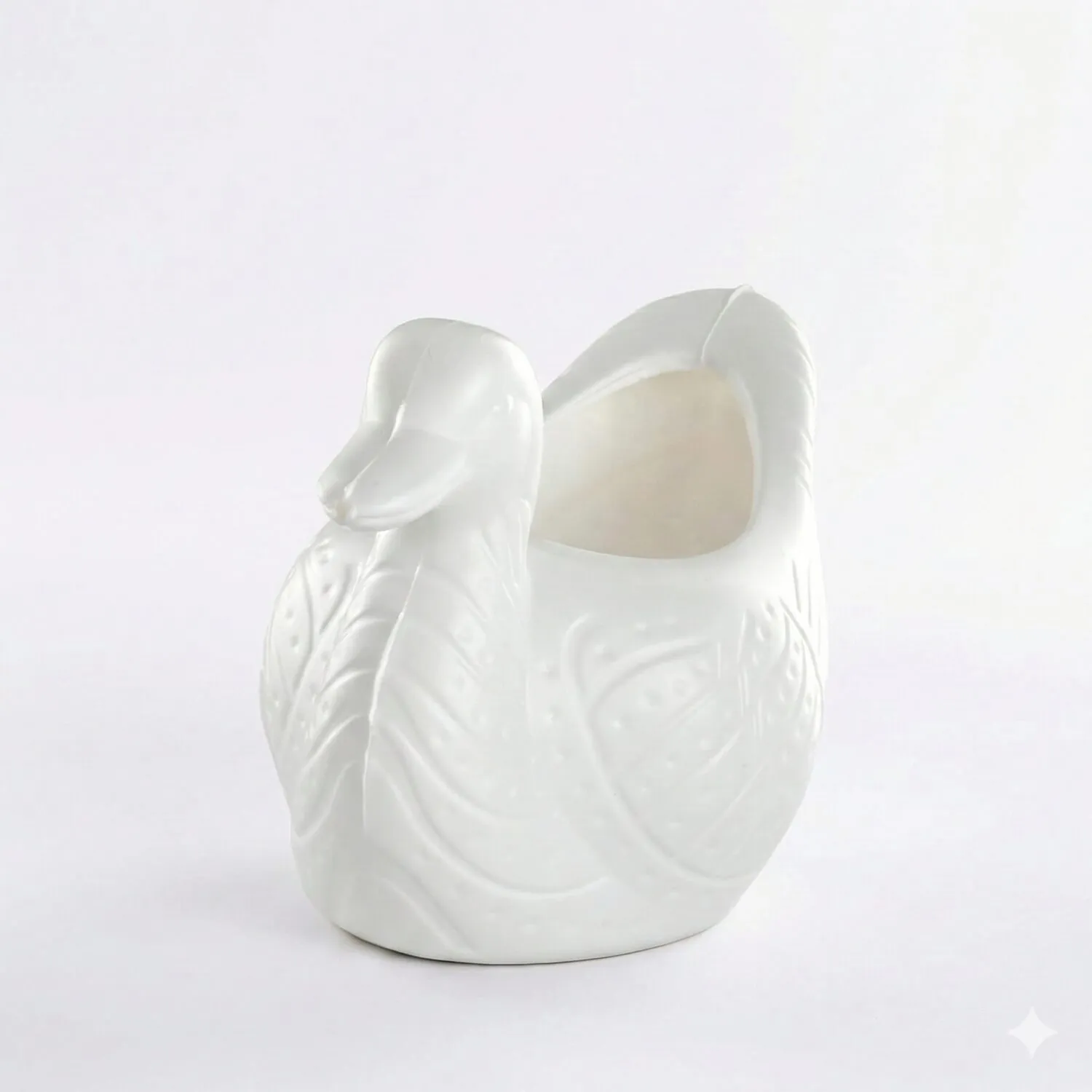 Duck shape plastic planter pot